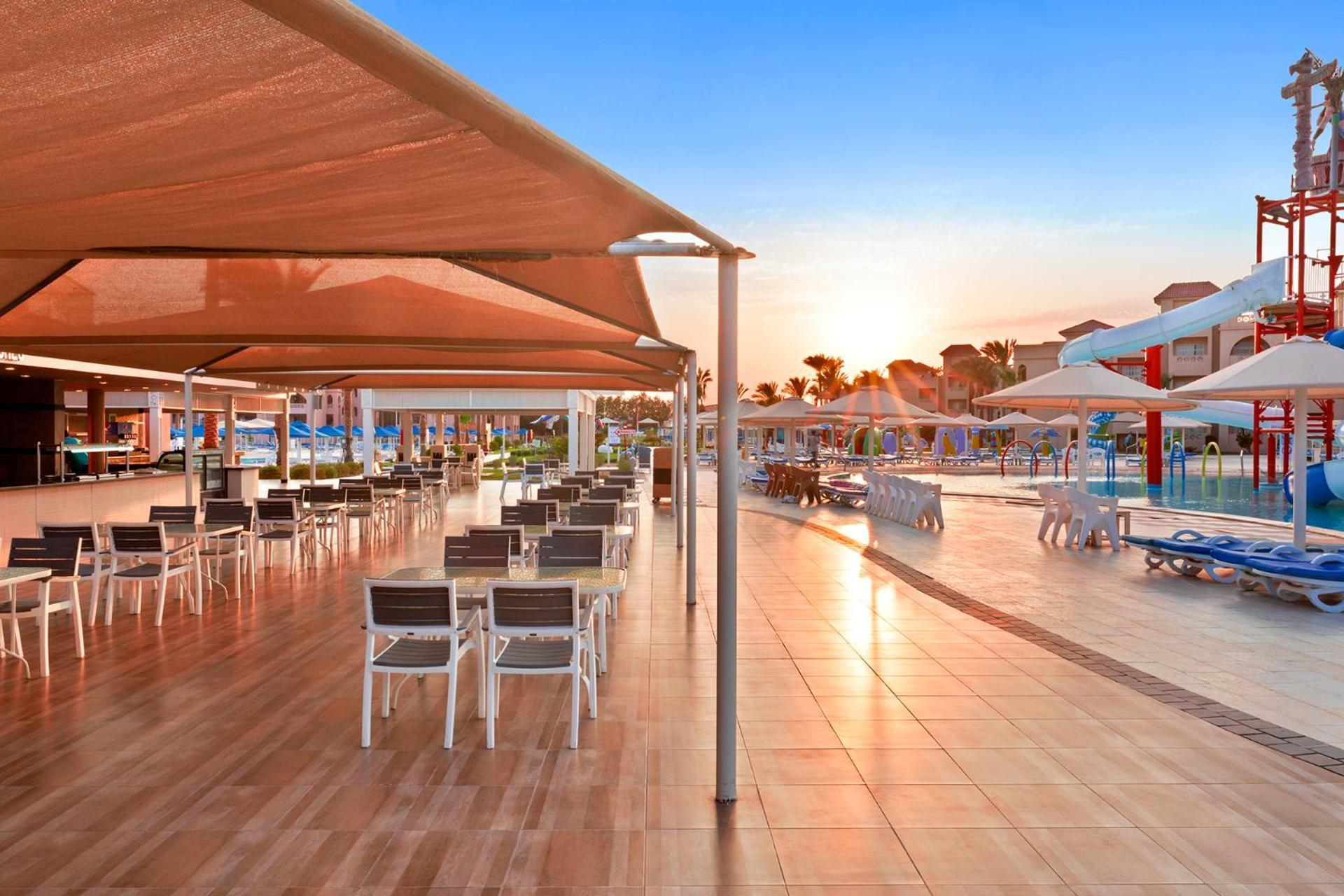 Pickalbatros Aqua Blu Resort - Хургада Екстериор снимка