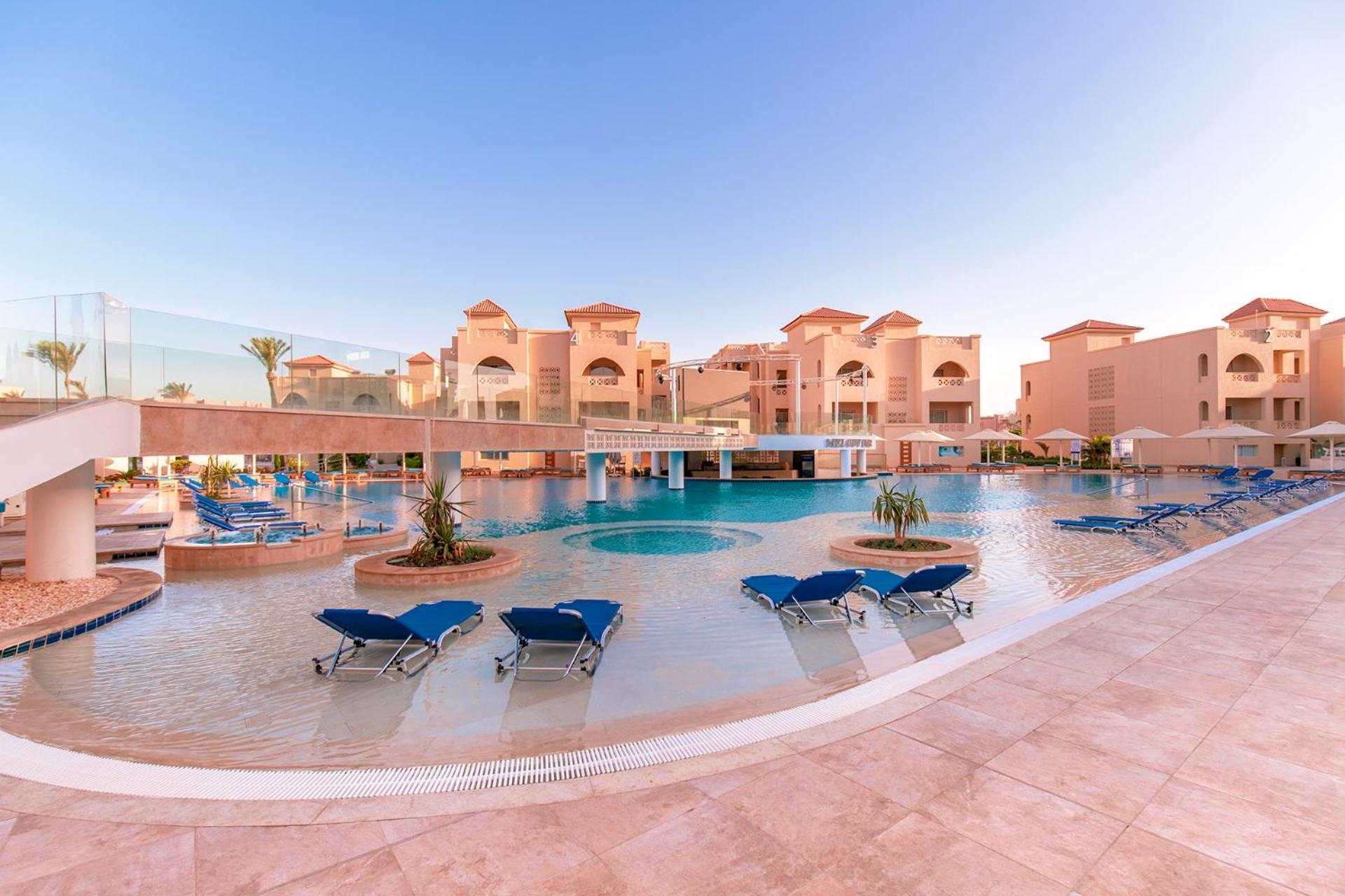 Pickalbatros Aqua Blu Resort - Хургада Екстериор снимка